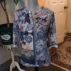 Ladies Chico’s Top